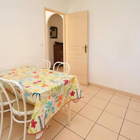3 Bedroom Amazing Home In Pignan